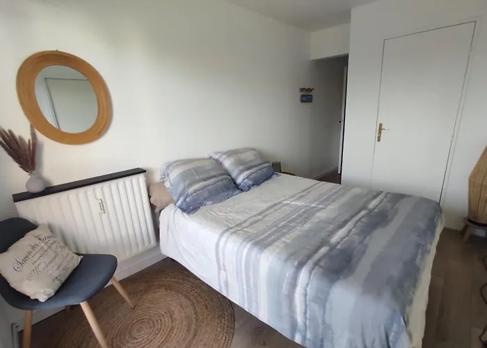 37m With Terrace And Garden Near The Sea * カブール