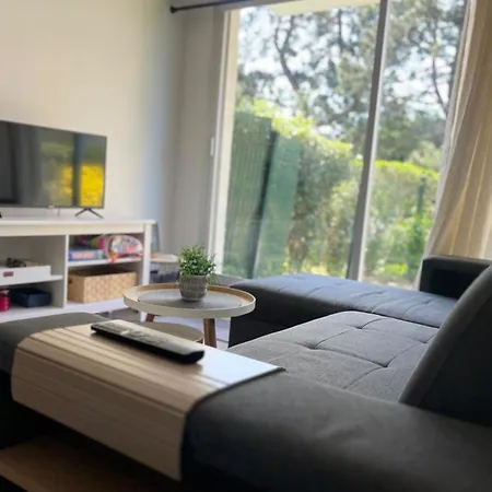 37m With Terrace And Garden Near The Sea Apartment